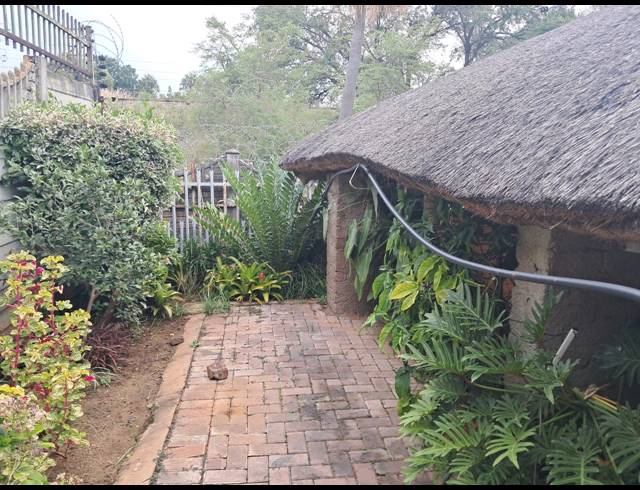4 BEDROOM HOUSE FOR SALE IN BRITS CENTRAL